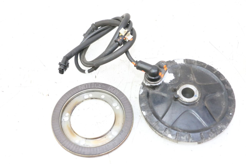 photo de SENSOR ABS DELANTERO YAMAHA X-MAX XMAX 125 (2010 - 2013) - Vista principal