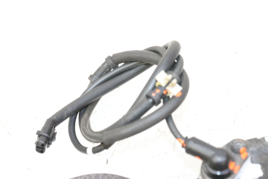 photo de SENSOR ABS DELANTERO YAMAHA X-MAX XMAX 125 (2010 - 2013) - Estado de la superficie y material