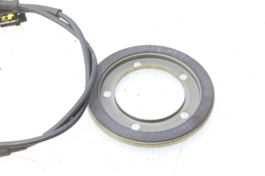 photo de SENSOR ABS DELANTERO YAMAHA X-MAX XMAX 125 (2010 - 2013) - Zoom estado de uso