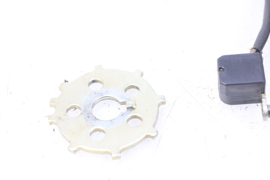 photo de SENSOR DE ENCENDIDO YAMAHA FJR ABS 1300 (2006 - 2012) - Otra perspectiva