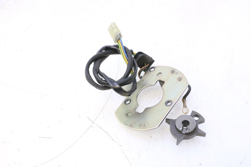 photo de IGNICION SENSOR SUZUKI GSF N BANDIT 1200 (2001 - 2005) - Otra perspectiva