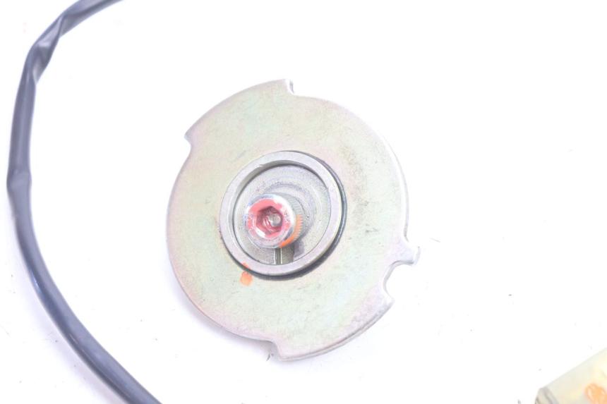 photo de IGNICION SENSOR KAWASAKI ZZR 600 (1995 - 2004) - Primer plano técnico