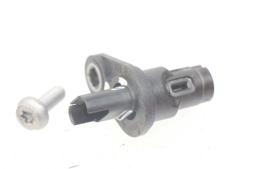 photo de ARBOL LEVAS SENSOR BMW F GS K81 850 (2018 - 2023) - Primer plano técnico