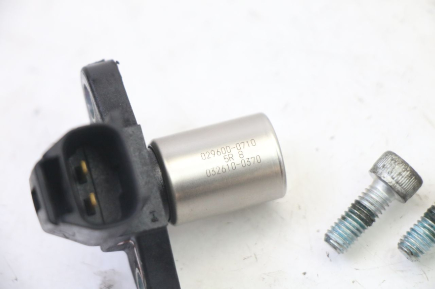 photo de ARBOL LEVAS SENSOR SUZUKI GSR 750 (2011 - 2017) - Vista general del producto