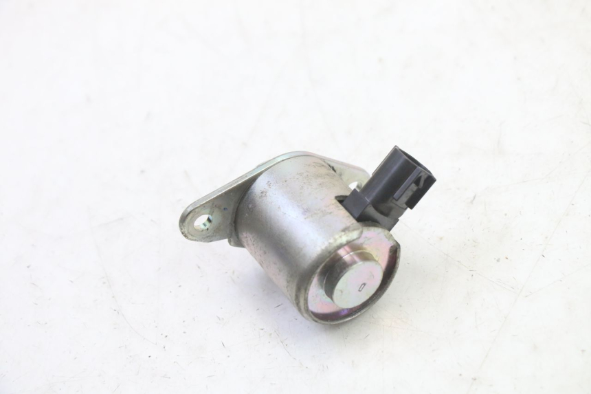 photo de ARBOL LEVAS SENSOR YAMAHA XMAX X-MAX 125 (2021 - 2025) - Detalles de los puntos de fijación