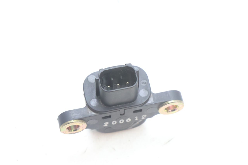 photo de SENSOR DE CAíDA KYMCO AGILITY 16+ 4T 50 (2018 - 2023) - Otra perspectiva