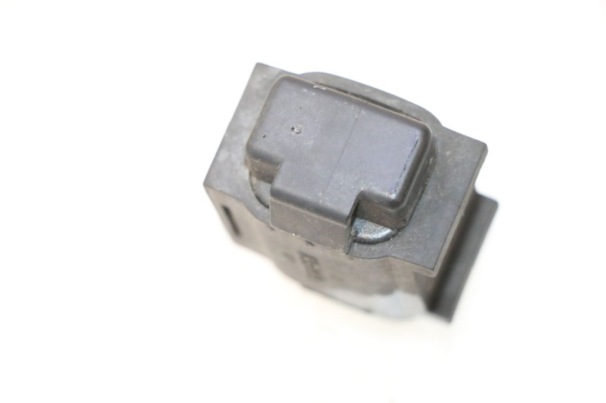 photo de SENSOR DE CAÍDA SUZUKI BURGMAN 125 (2007 - 2014) - Detalle de la pieza