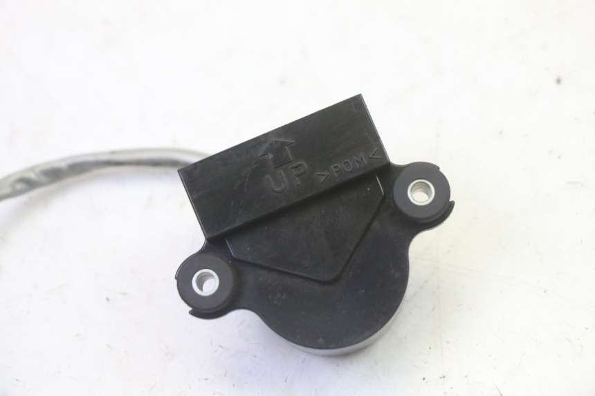 photo de SENSOR DE CAíDA HONDA FES S-WING SWING ABS 125 (2007 - 2015) - Detalle de la pieza