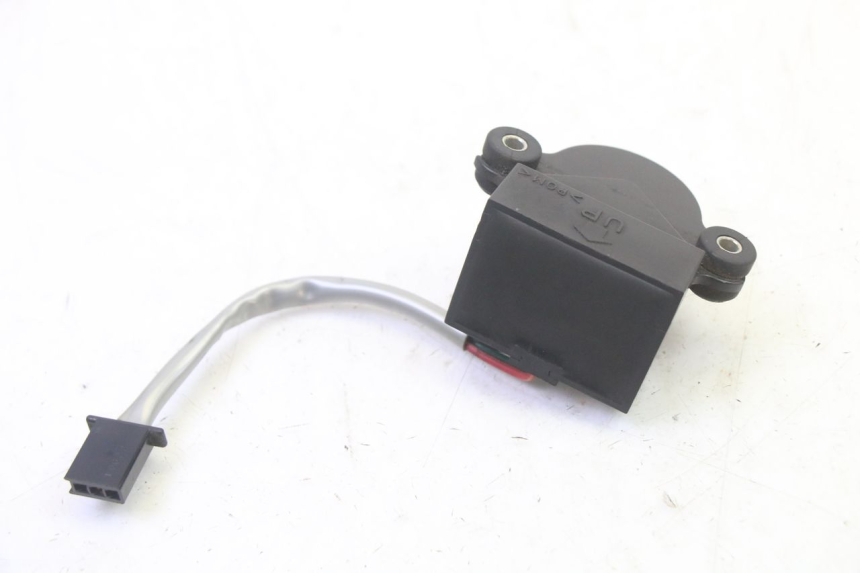 photo de SENSOR DE CAíDA HONDA FES S-WING SWING ABS 125 (2007 - 2015) - Detalle de la pieza