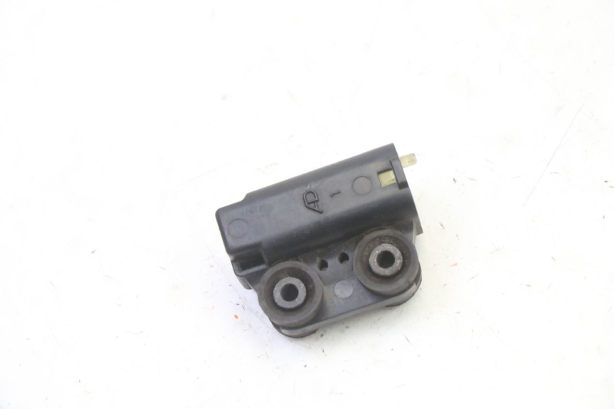 photo de SENSOR DE CAíDA YAMAHA FJR ABS 1300 (2006 - 2012) - Detalle de la pieza