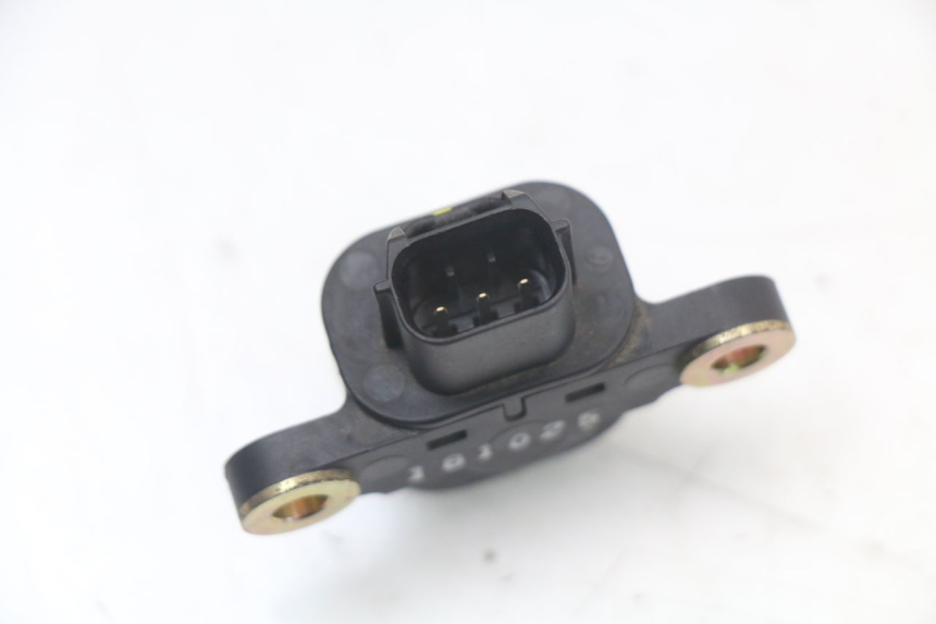 photo de SENSOR DE CAíDA KYMCO X-TOWN XTOWN 125 (2016 - 2021) - Zoom estado de uso