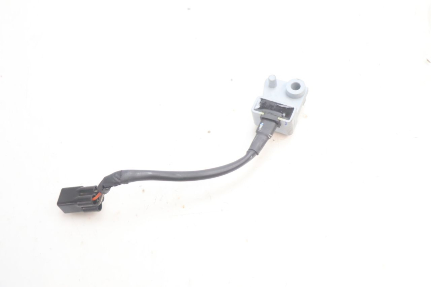 photo de SENSOR INCLINACION PIAGGIO MP3 HPE 530 (2022 - 2026) - Zoom estado de uso