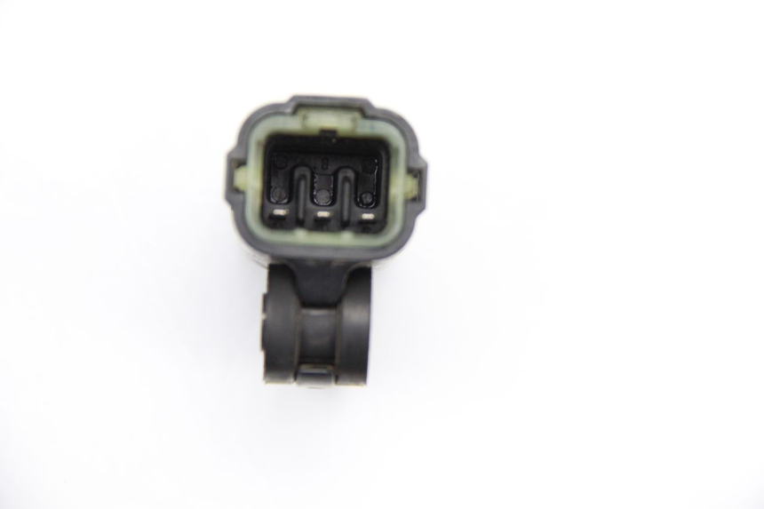 photo de SENSOR DE CAÍDA YAMAHA TDM ABS 900 (2002 - 2014) - Detalles de los puntos de fijación