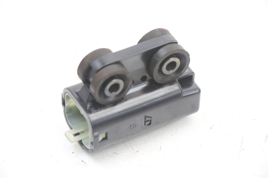 photo de SENSOR INCLINACION YAMAHA TRACER 7 700 (2020 - 2024) - Zoom estado de uso