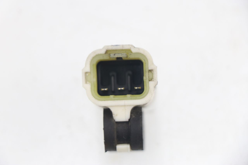 photo de SENSOR DE CAÍDA YAMAHA XMAX X-MAX 125 (2006 - 2009) - Zoom estado de uso