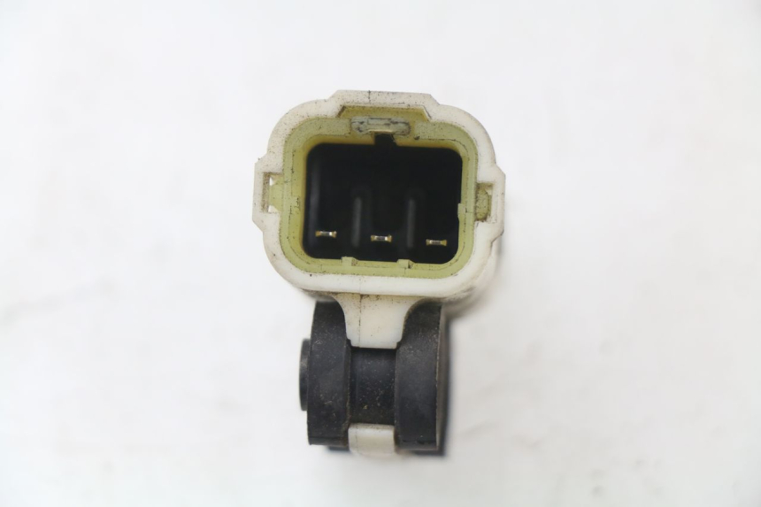 photo de SENSOR DE CAÍDA YAMAHA XMAX X-MAX 125 (2006 - 2009) - Zoom estado de uso