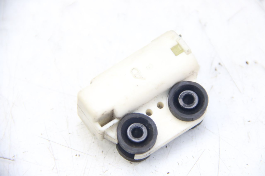 photo de SENSOR DE CAÍDA YAMAHA XMAX X-MAX 125 (2006 - 2009) - Zoom estado de uso