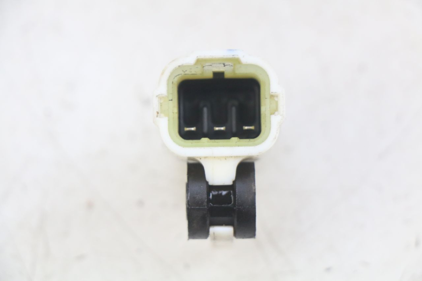 photo de SENSOR DE CAíDA YAMAHA X-MAX XMAX 125 (2010 - 2013) - Zoom estado de uso