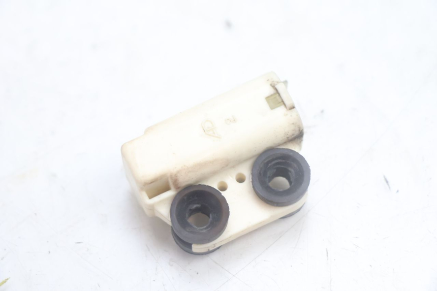 photo de SENSOR DE CAÍDA YAMAHA XMAX X-MAX 125 (2006 - 2009) - Otra perspectiva