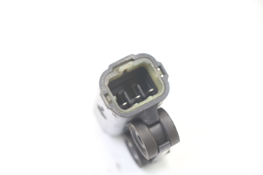 photo de SENSOR INCLINACION YAMAHA XJ6 600 (2008 - 2016) - Zoom estado de uso