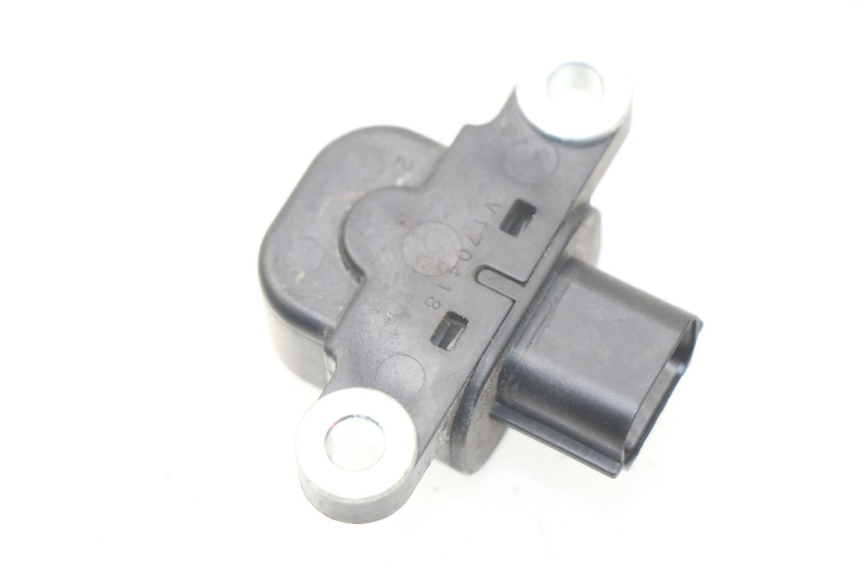 photo de SENSOR INCLINACION KAWASAKI Z Z900 900 (2017 - 2019) - Zoom estado de uso