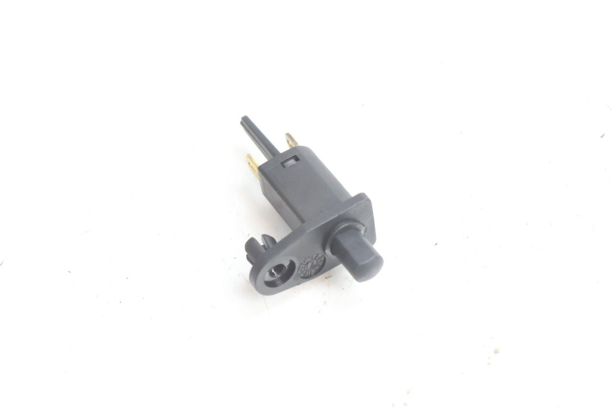 photo de SENSOR DE APERTURA DE MALETERO PEUGEOT SATELIS 125 (2006 - 2009) - Zoom estado de uso