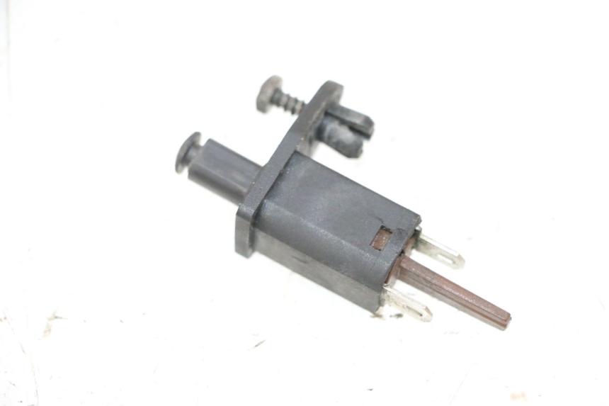 photo de SENSOR DE APERTURA DE MALETERO PIAGGIO X8 125 (2004 - 2007) - Zoom estado de uso