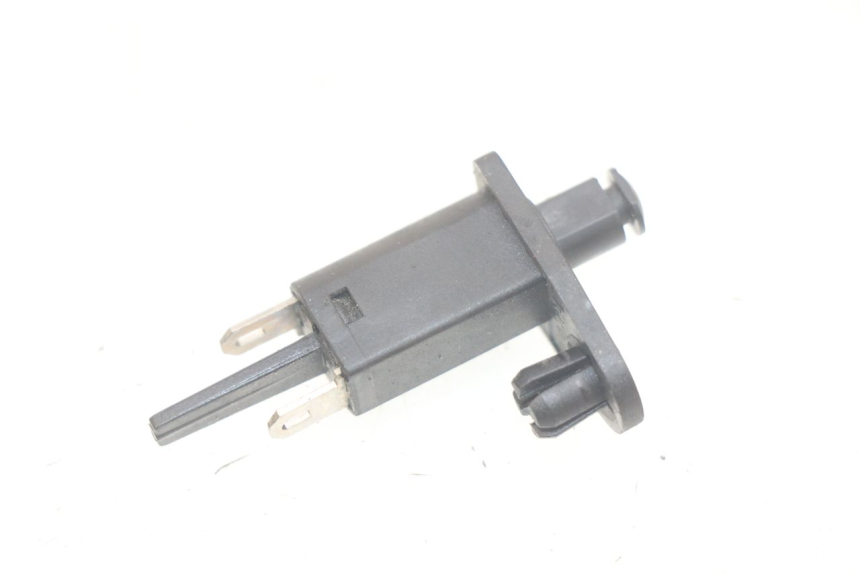 photo de SENSOR DE APERTURA DE MALETERO PIAGGIO XEVO - X EVO 125 (2007 - 2017) - Detalle de la pieza