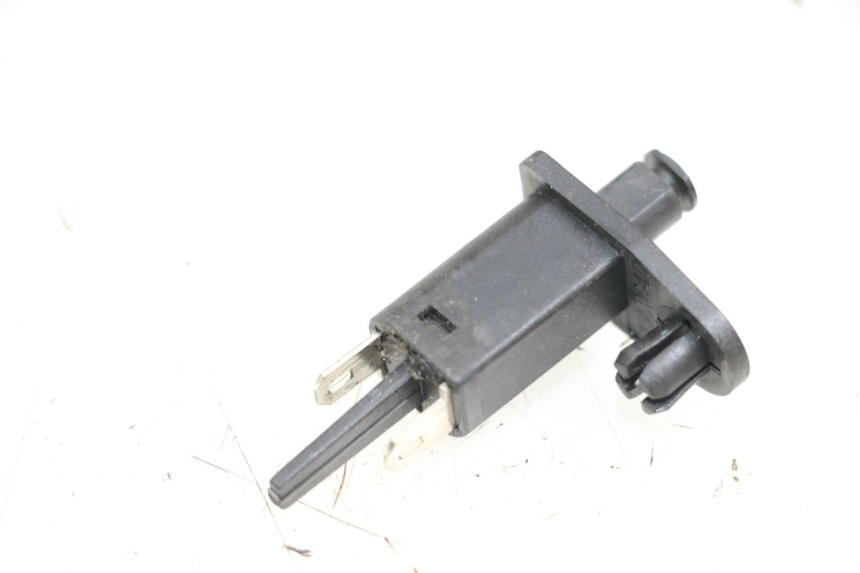 photo de SENSOR DE APERTURA DE MALETERO PIAGGIO XEVO - X EVO 125 (2007 - 2017) - Detalle de la pieza