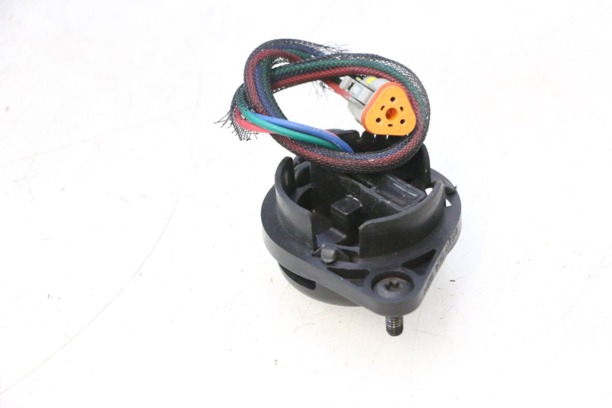 photo de SENSOR ASIENTO CAN-AM SPYDER RS 1000 (2008 - 2012) - Detalles de los puntos de fijación