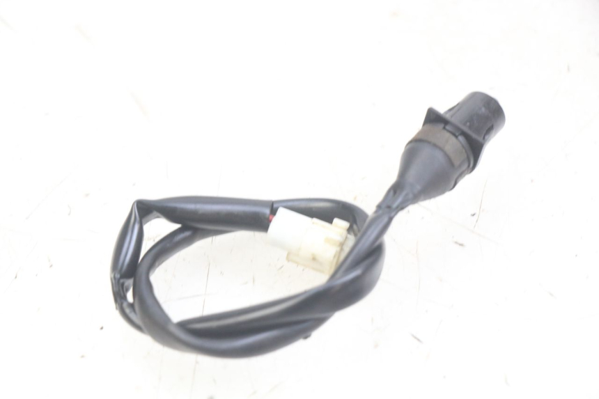 photo de SENSOR DE APERTURA DEL ASIENTO YAMAHA YP MAJESTY 400 (2004 - 2008) - Detalle de la pieza