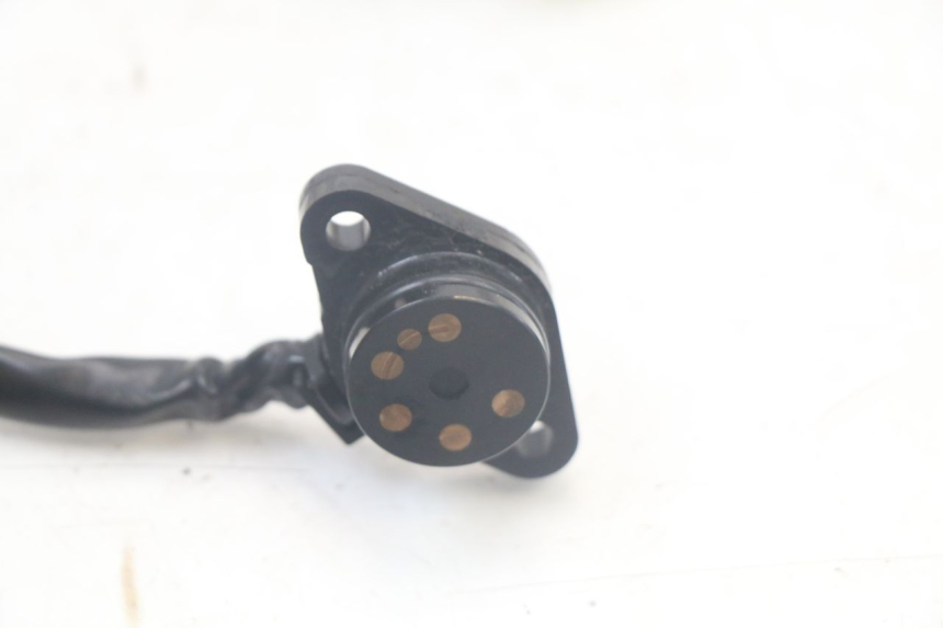 photo de SENSOR DE PUNTO MUERTO YAMAHA FJR ABS 1300 (2006 - 2012) - Primer plano técnico