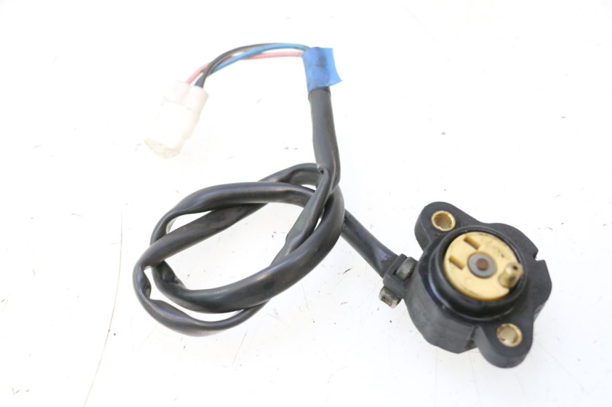 photo de SENSOR PUNTO MUERTO SUZUKI GSR 600 (2005 - 2012) - Vista principal