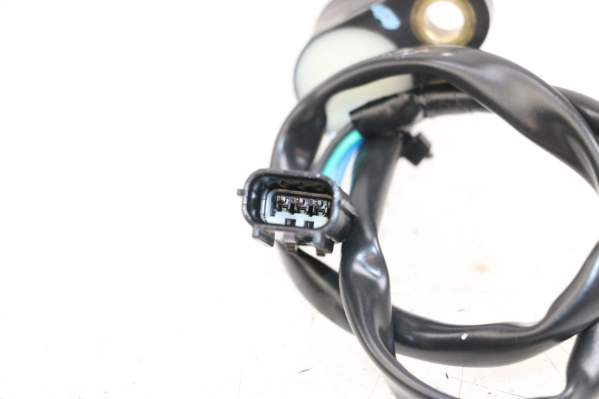 photo de SENSOR PUNTO MUERTO KAWASAKI NINJA 400 (2018 - 2023) - Otra perspectiva