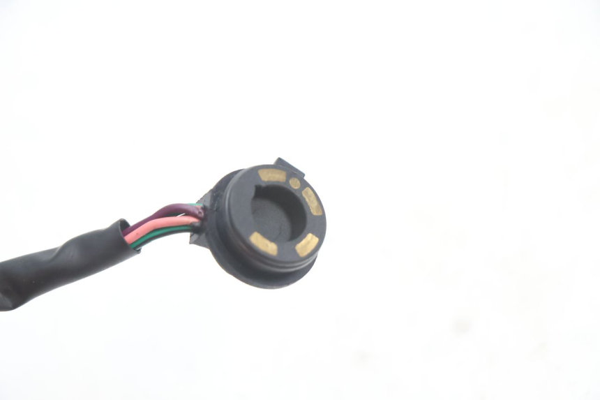 photo de SENSOR PUNTO MUERTO YAMASAKI STREET 50 (2013 - 2018) - Detalle de la pieza