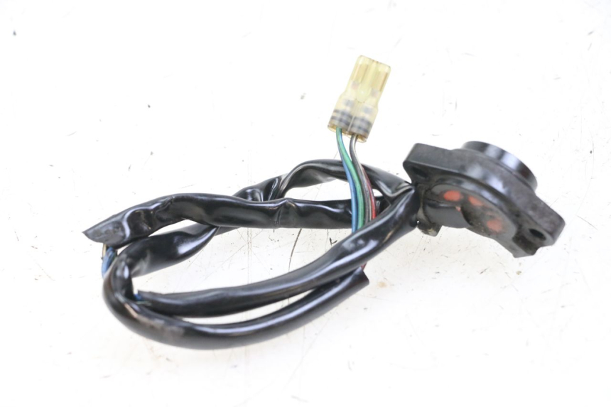 photo de SENSOR PUNTO MUERTO SUZUKI SV S 650 (1999 - 2002) - Detalle de la pieza