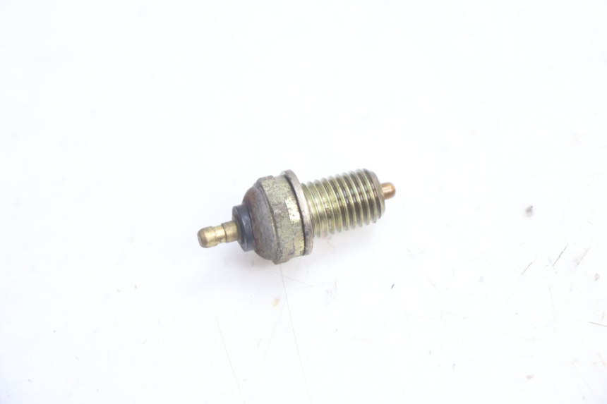 photo de SENSOR PUNTO MUERTO HONDA VFR FI RC46 800 (1998 - 2001) - Detalle de la pieza