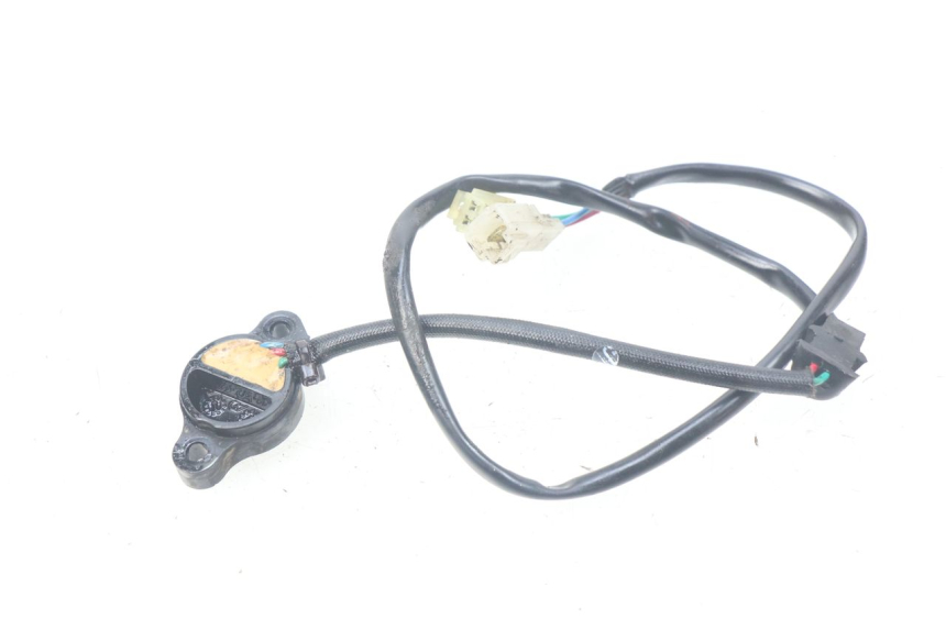 photo de SENSOR DE PUNTO MUERTO SUZUKI XF FREEWIND 650 (1997 - 2003) - Zoom estado de uso