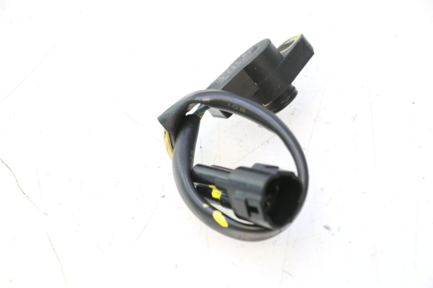photo de ABERTURA GAS SUZUKI BURGMAN EXECUTIVE ABS 650 (2006 - 2012) - Detalle de la pieza