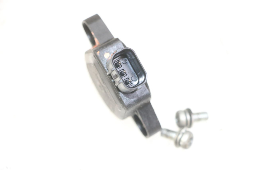 photo de ABERTURA GAS HONDA CBF 500 (2004 - 2007) - Detalle de la pieza