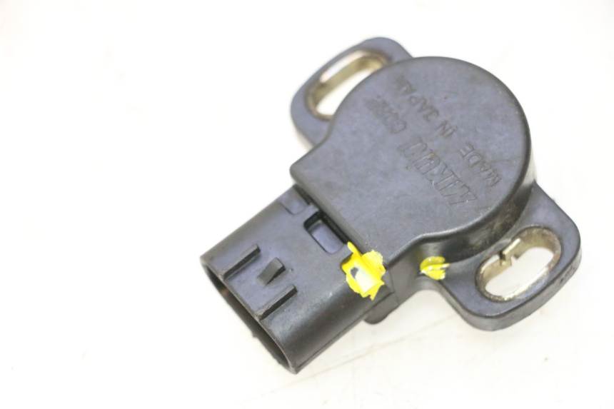 photo de ABERTURA GAS SUZUKI GS GSE 500 (2001 - 2003) - Detalle de la pieza