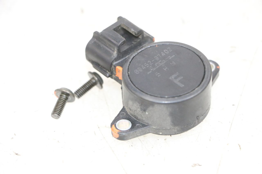 photo de SENSOR TPS YAMAHA XMAX X-MAX 125 (2006 - 2009) - Otra perspectiva