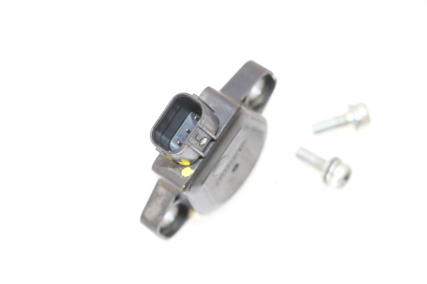 photo de ABERTURA GAS HONDA XLV VARADERO 125 (2007 - 2012) - Detalle de la pieza