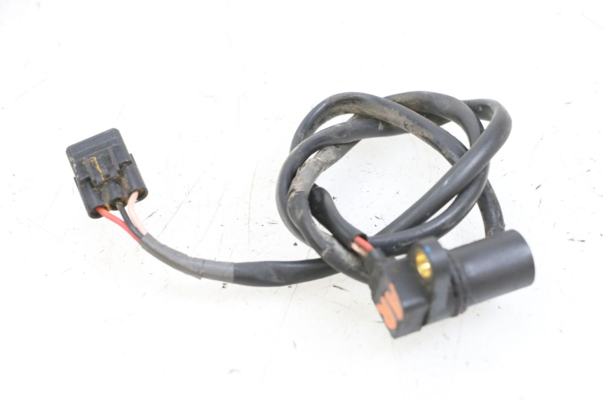 photo de SENSOR VELOCIDAD SUZUKI BURGMAN 650 (2013 - 2020) - Primer plano técnico