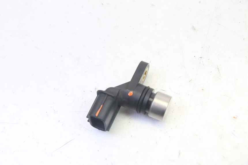photo de SENSOR VELOCIDAD HONDA FES S-WING SWING ABS 125 (2007 - 2015) - Detalle de la pieza