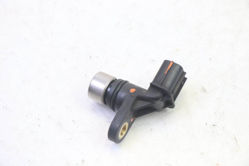 photo de SENSOR VELOCIDAD HONDA FES S-WING SWING ABS 125 (2007 - 2015) - Zoom estado de uso