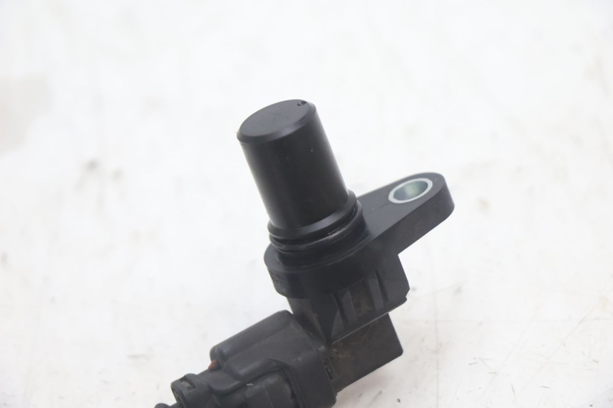 photo de SENSOR VELOCIDAD HONDA FJS SILVER WING SILVERWING 400 (2005 - 2008) - Zoom estado de uso