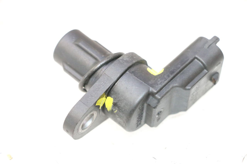 photo de SENSOR VELOCIDAD GILERA GP 800 (2007 - 2013) - Detalle de la pieza