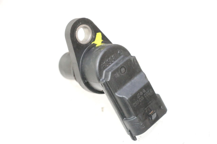 photo de SENSOR VELOCIDAD GILERA GP 800 (2007 - 2013) - Zoom estado de uso