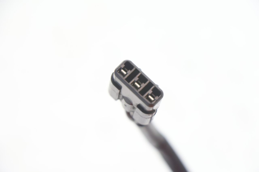 photo de SENSOR VELOCIDAD SUZUKI GSR 600 (2005 - 2012) - Primer plano técnico